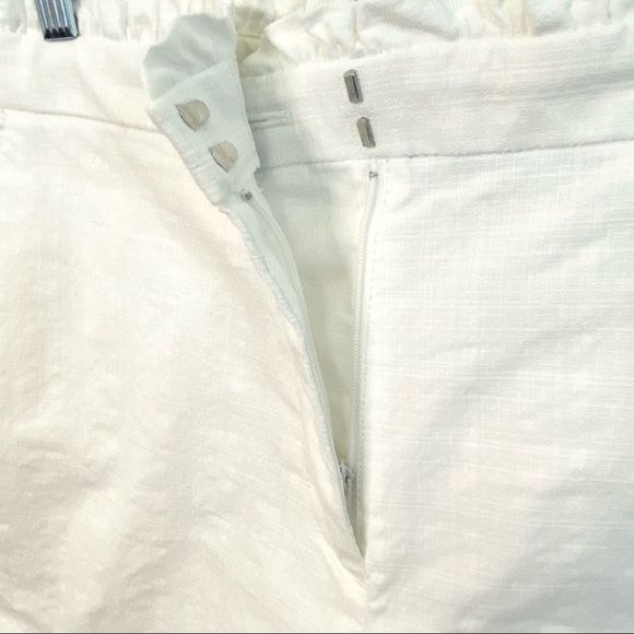 J. Crew Ruffle White Shorts - Picture 3 of 6